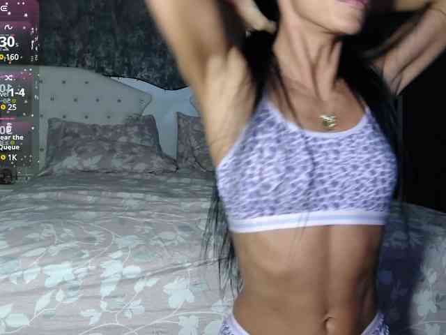 PinkNicolle webcam