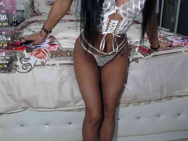 PinkNicolle webcam