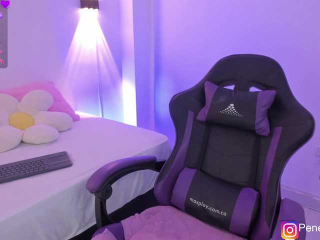 penelope22x's BongaCams show and profile