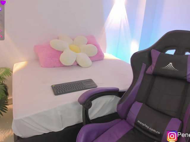 penelope22x's BongaCams show and profile