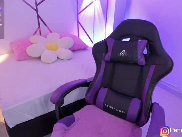 penelope22x's BongaCams show and profile