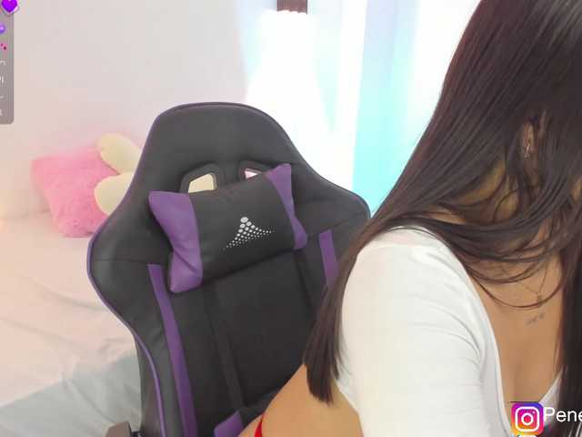 penelope22x's BongaCams show and profile