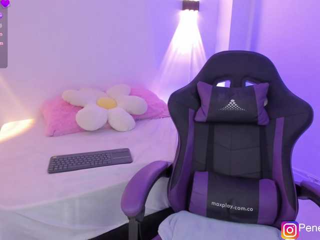 penelope22x's BongaCams show and profile