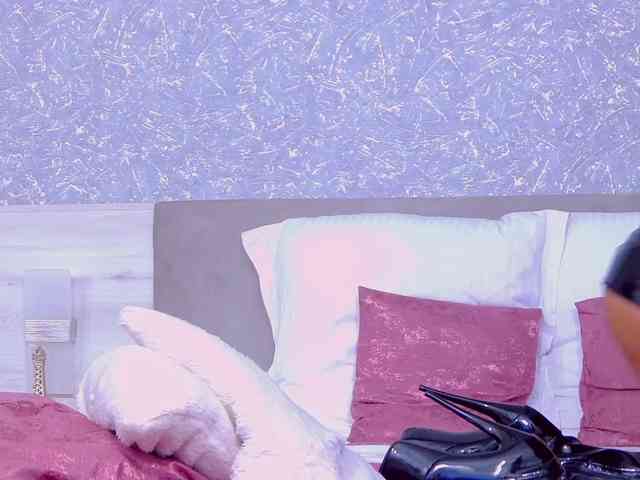 EmmaXXXQueen EmmaXXXQueen