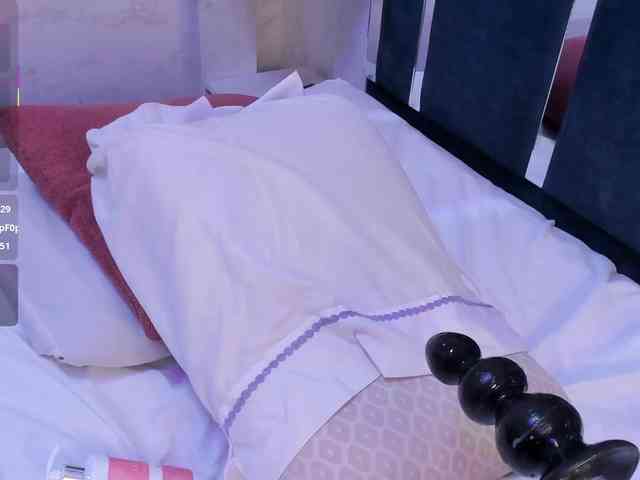 Veronica-Ryan Veronica-Ryan