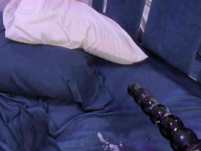 Veronica-Ryan webcam