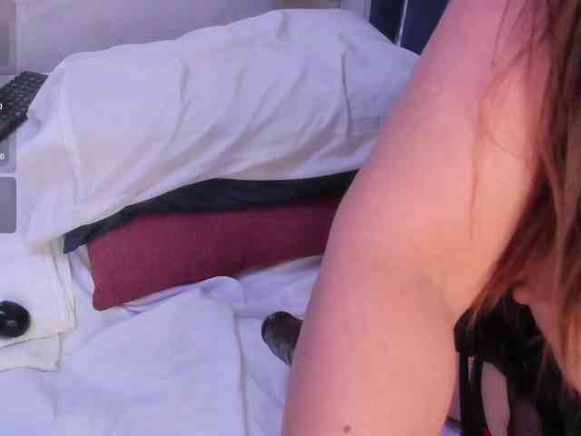 Veronica-Ryan webcam