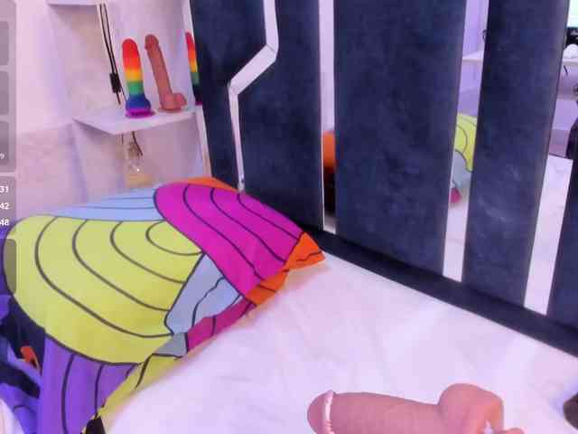 Veronica-Ryan webcam