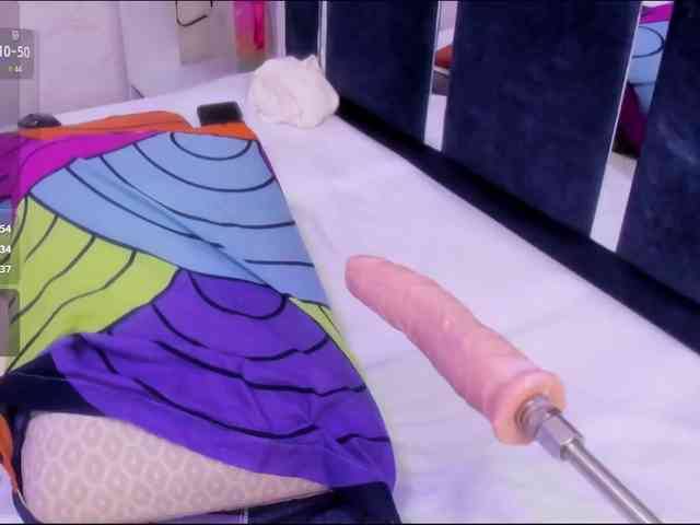 Veronica-Ryan webcam