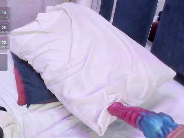 Veronica-Ryan webcam