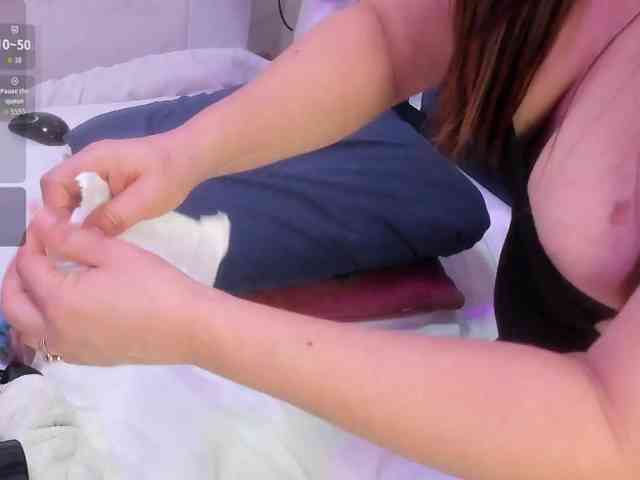 Veronica-Ryan webcam