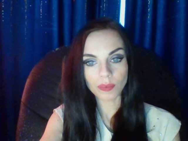 CassieDoll webcam bongacams model stream image