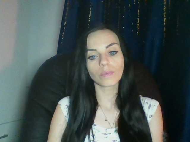 CassieDoll webcam bongacams model stream image