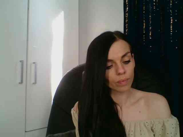 CassieDoll webcam