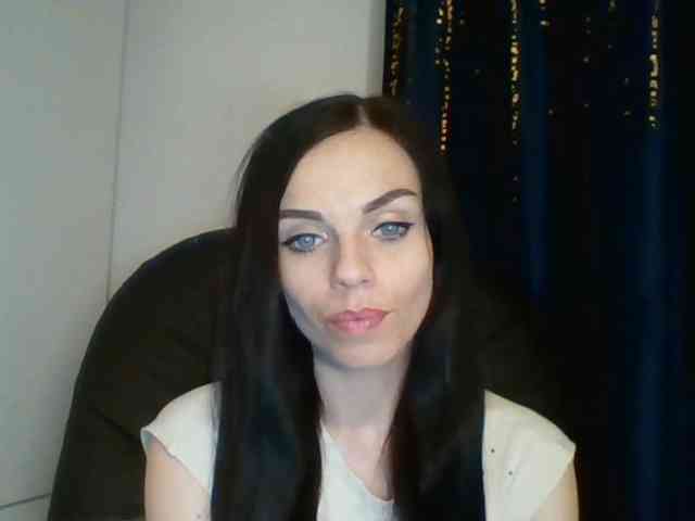 CassieDoll webcam