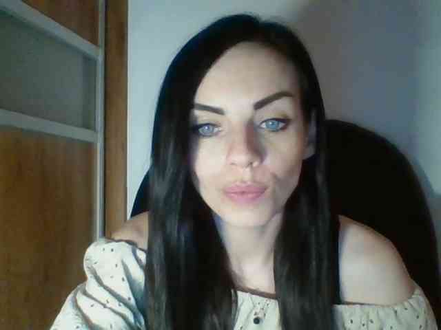 CassieDoll webcam