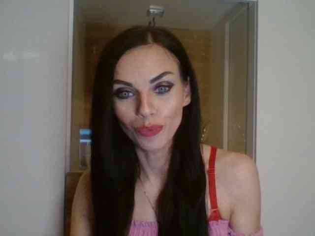 CassieDoll webcam