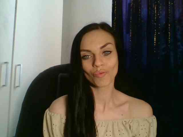 CassieDoll webcam
