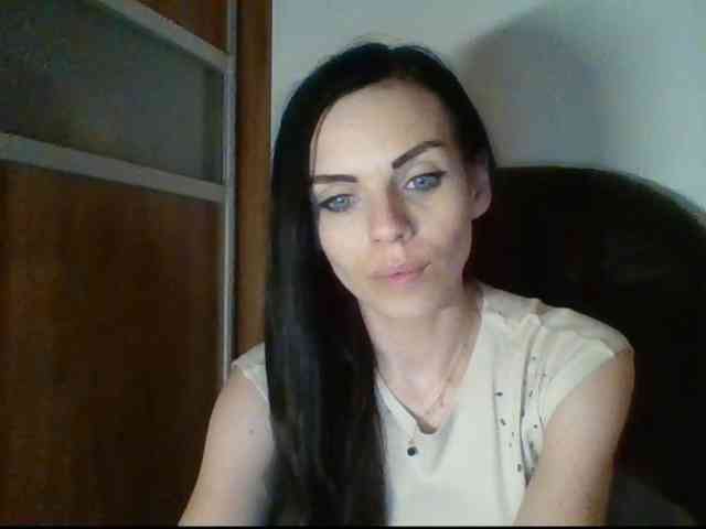 CassieDoll webcam