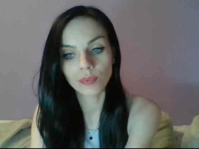 CassieDoll webcam