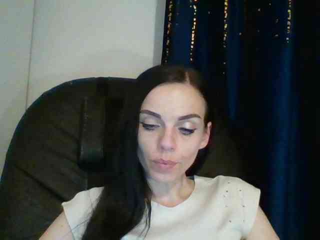 CassieDoll webcam