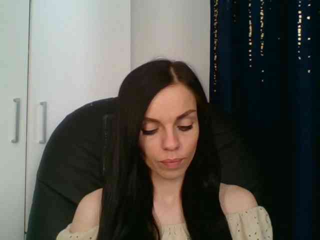 CassieDoll webcam
