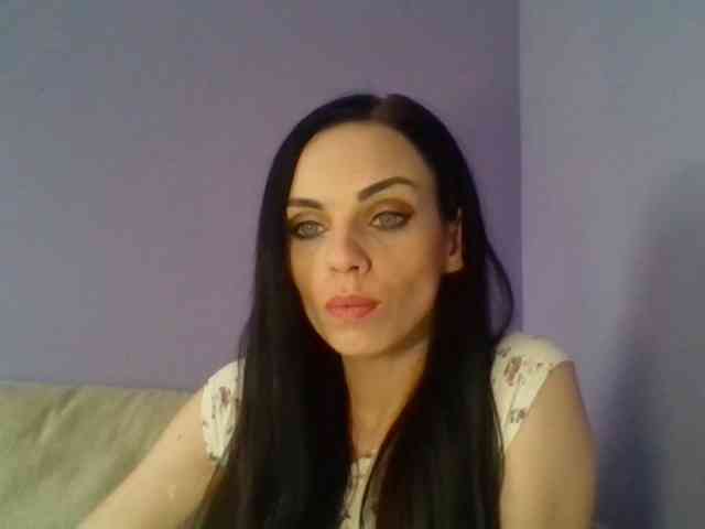 CassieDoll webcam