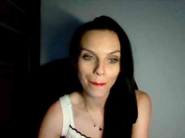 CassieDoll webcam