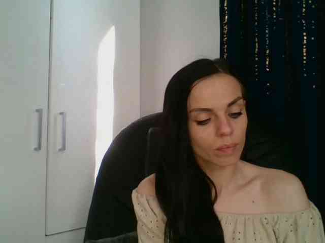 CassieDoll webcam