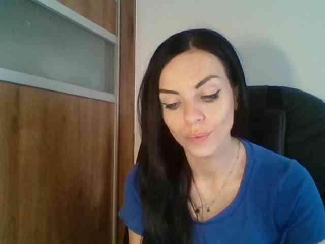 CassieDoll webcam