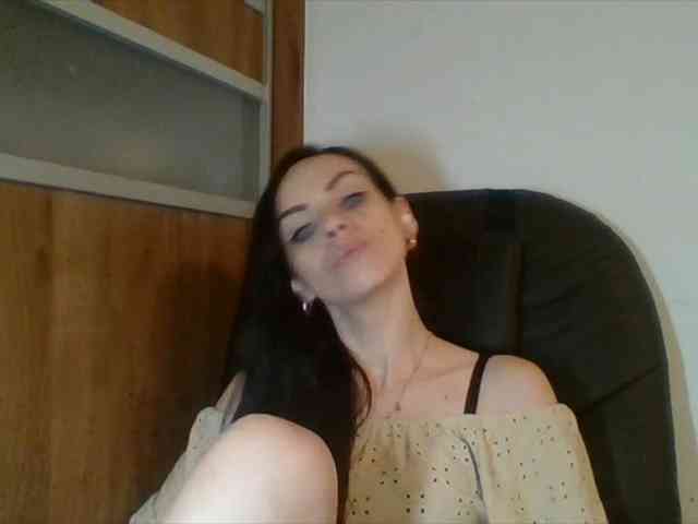 CassieDoll webcam