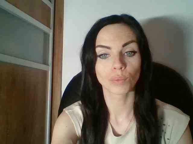 CassieDoll webcam