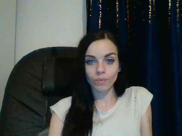 CassieDoll webcam