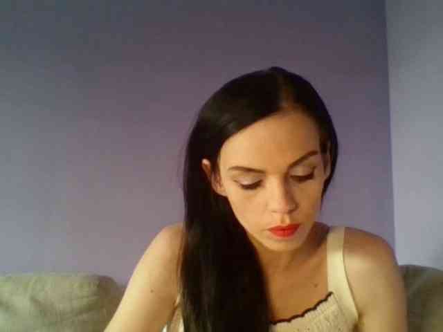CassieDoll webcam