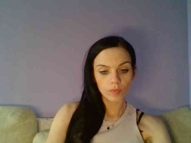 CassieDoll webcam