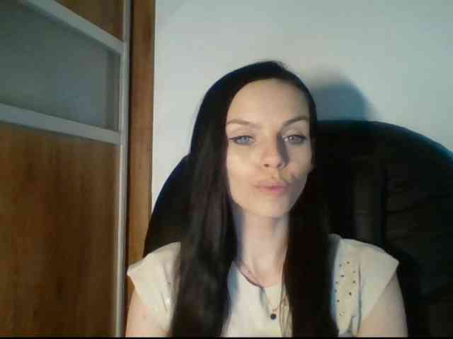 CassieDoll webcam