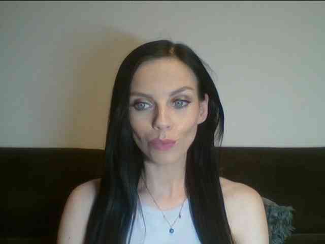 CassieDoll webcam