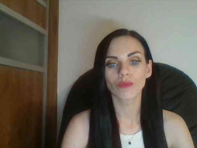 CassieDoll webcam