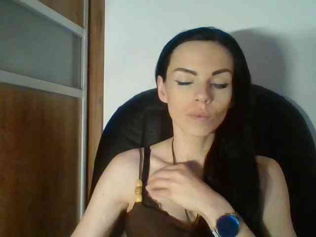 CassieDoll webcam