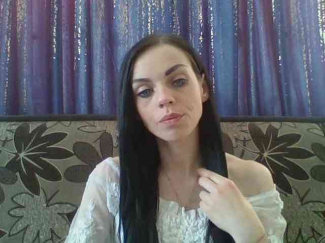 CassieDoll webcam