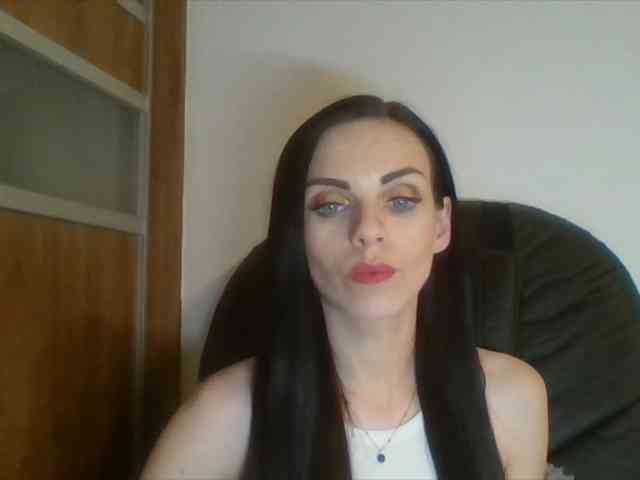 CassieDoll webcam