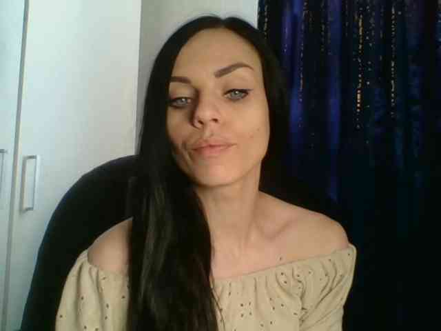 CassieDoll webcam