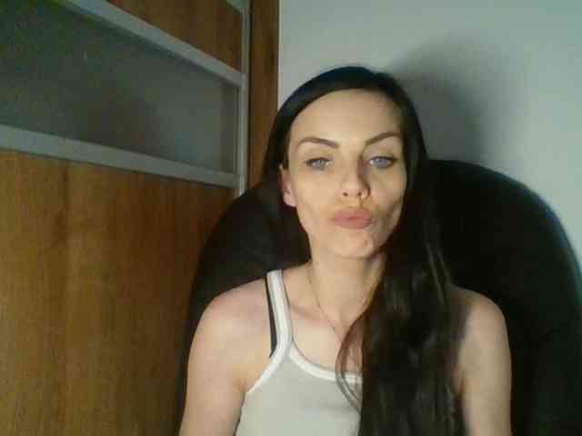 CassieDoll webcam