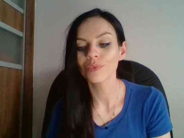 CassieDoll webcam