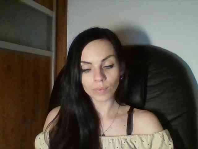CassieDoll webcam