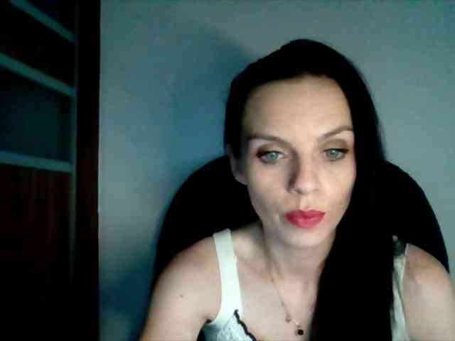 CassieDoll webcam