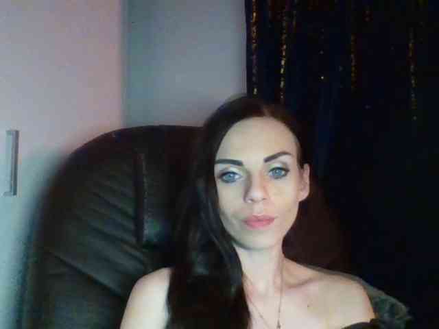 CassieDoll webcam