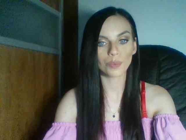 CassieDoll webcam