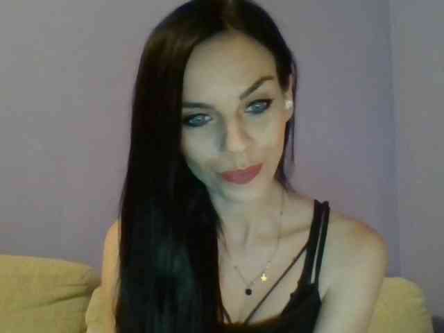 CassieDoll webcam
