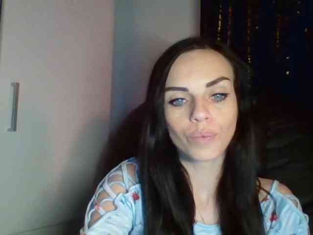 CassieDoll webcam